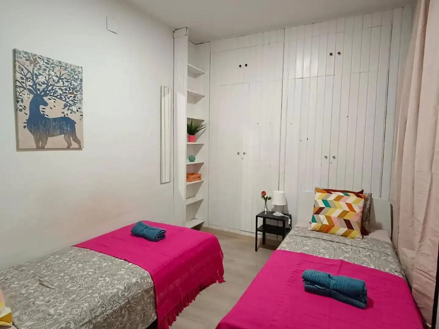 Eixample Private Rooms Barcellona Spagna