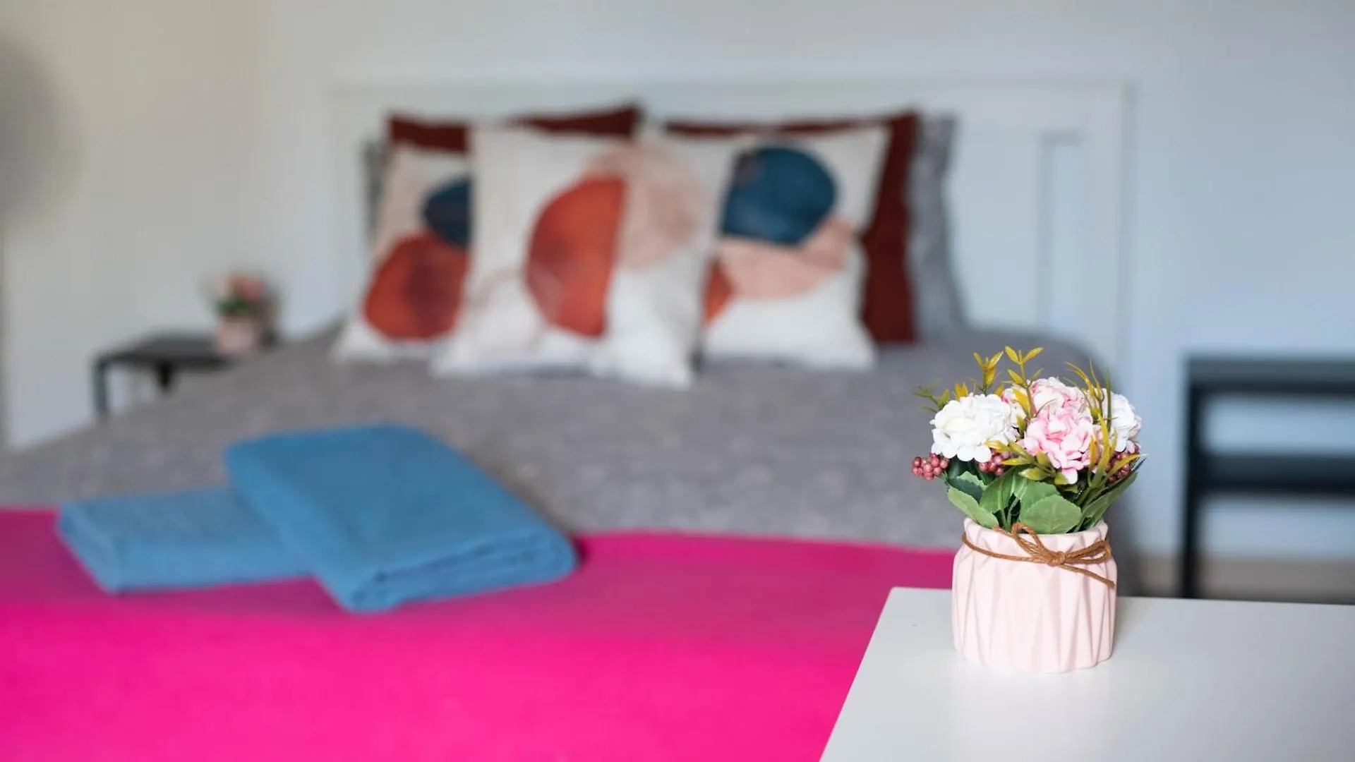 Eixample Private Rooms Barcellona 0*,